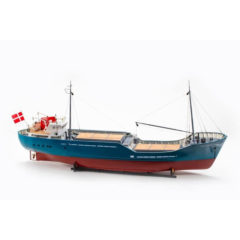 Mercantic Freighter in 1/50 scale from Billing-Boats