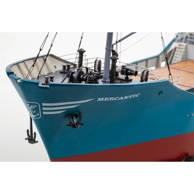 Mercantic Freighter in 1/50 scale from Billing-Boats