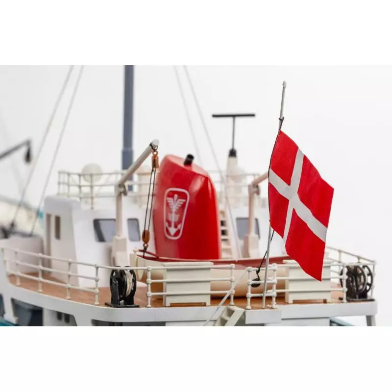 Mercantic Freighter in 1/50 scale from Billing-Boats