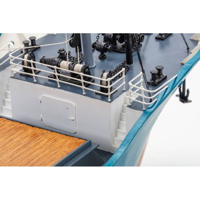 Mercantic Freighter in 1/50 scale from Billing-Boats