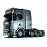 Camion RC Tamiya Scania 770 S V8 Tracteur Lourd 8x4/4 1/14 avec lumières et sons et radiocommande 14 voies LCD (Pack complet)