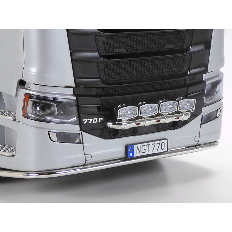 Combo pack Tamiya RC truck Scania 770 S V8 6x4 1/14 56373 - painted in Gloss Aluminum, with light, sound and radio system.