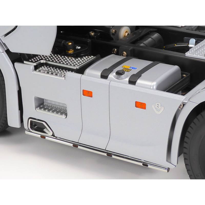 Combo pack Tamiya RC truck Scania 770 S V8 6x4 1/14 56373 - painted in Gloss Aluminum, with light, sound and radio system.