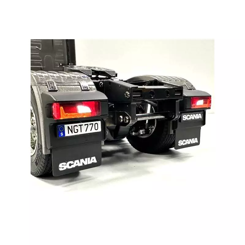 Pair of taillights for the Tamiya Scania 770 S 6x4 and 8x4 - Carson 500907675