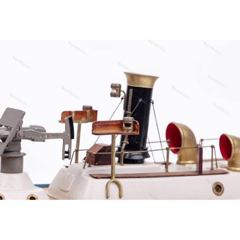 Canot du HMS Renown à l'échelle 1/35