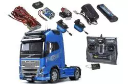 Tamiya RC Truck Volvo FH16 Globetrotter XL 750 4X2 1/14 56375 + Carson Truck-Set