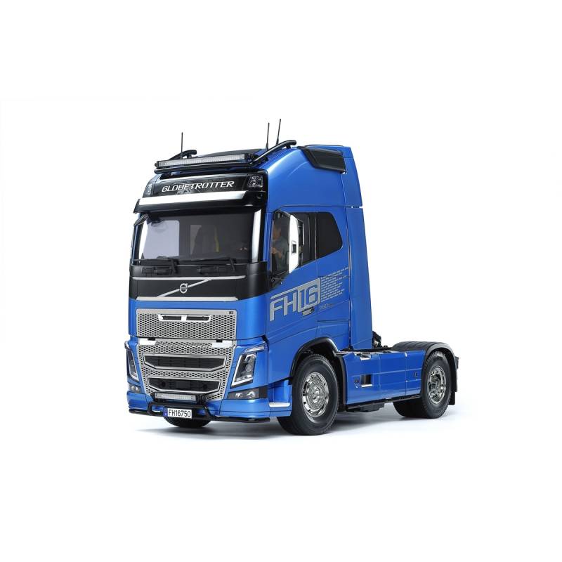 Tamiya RC Truck Volvo FH16 Globetrotter XL 750 4X2 1/14 56375 with lights and sounds and 14-channel LCD radio (Complete Pack)