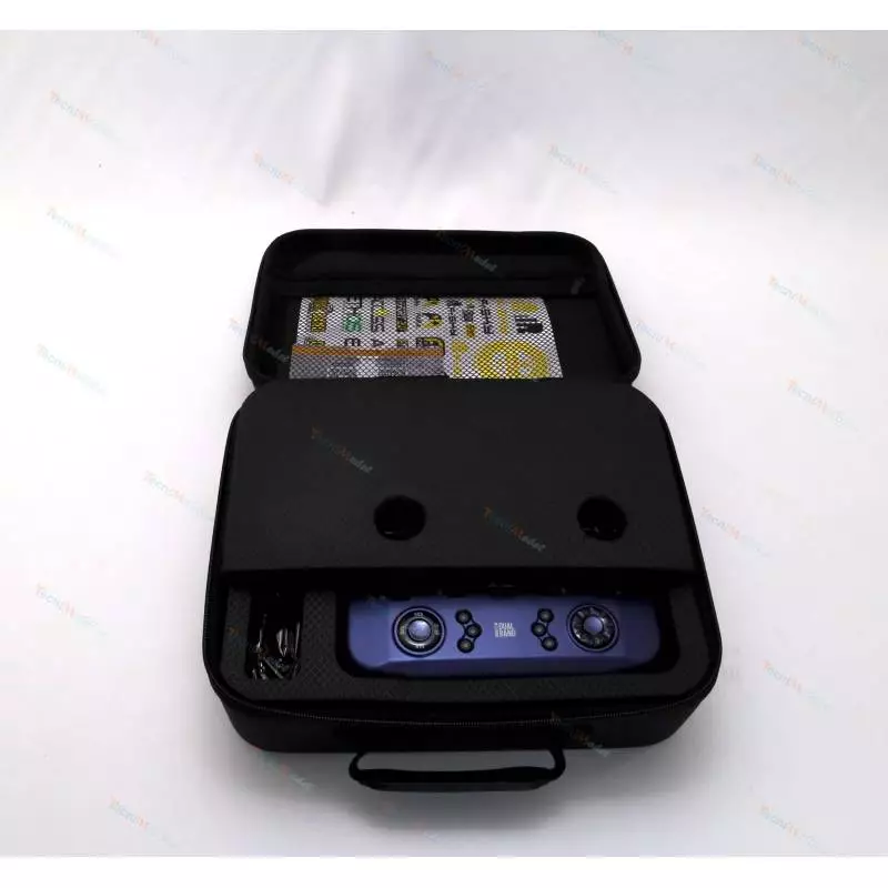 Radio FrSky Tandem X18 Bleue avec accu et mallette