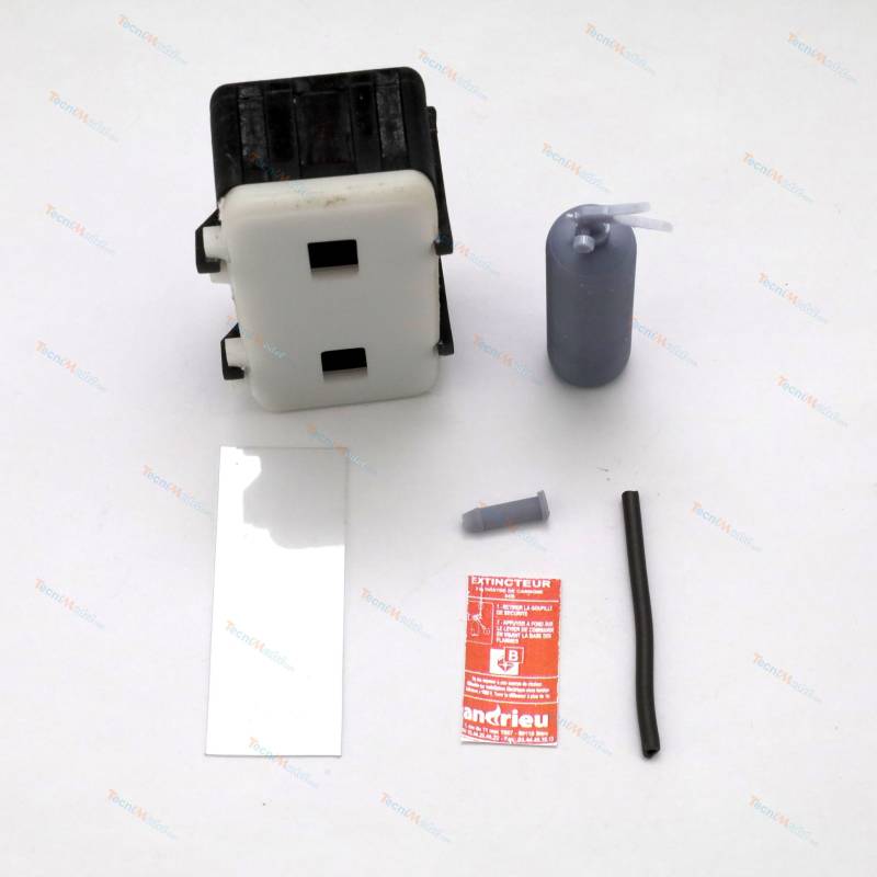 Extincteur miniature + coffret échelle 1/14 à assembler et à peindre
