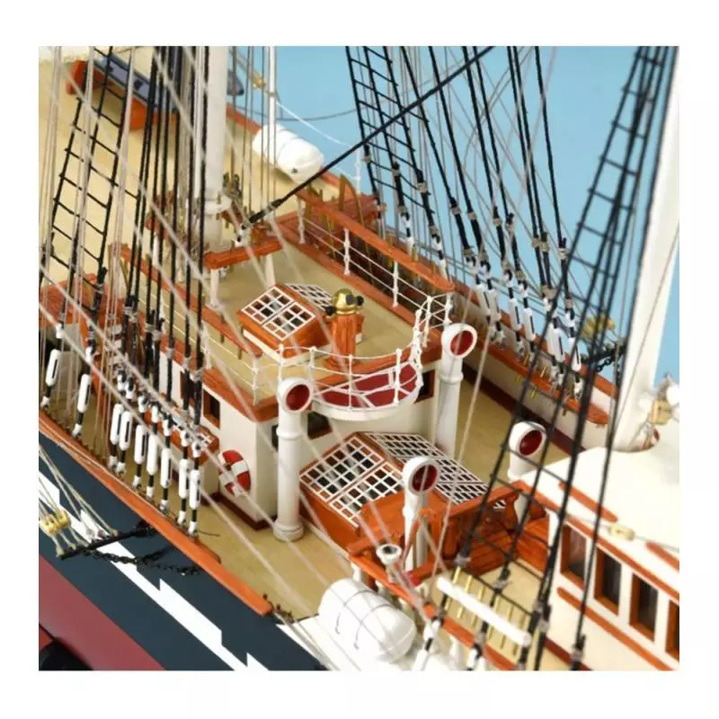 Maquette en bois à construire du voilier BELEM au 1/75 de Artesania Latina 22519.