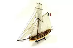 Privateer Cutter "Le Renard" 1/50 kit by Artesania Latina 22401