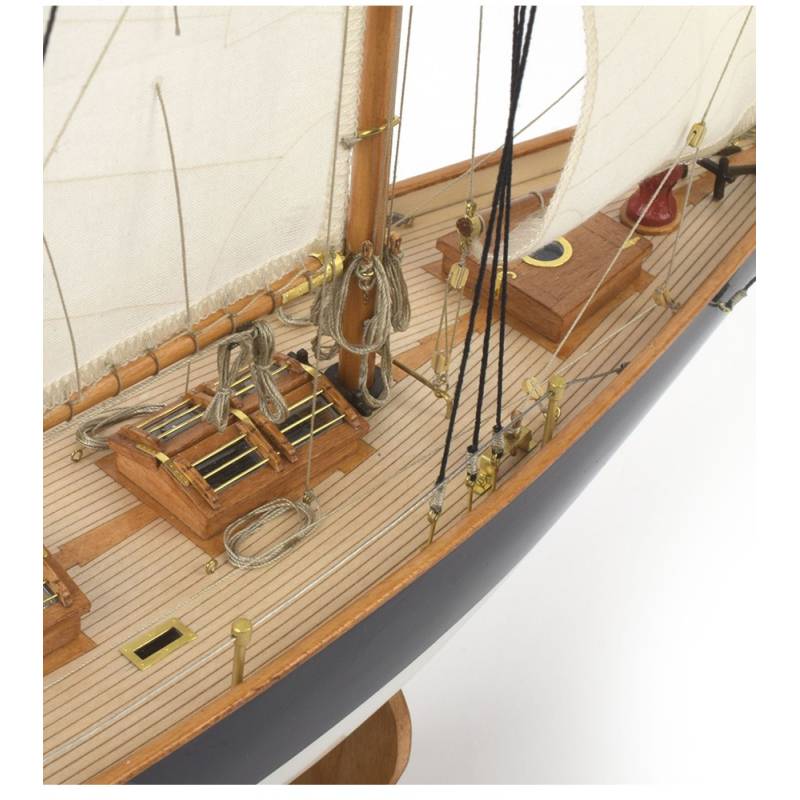 1/28 Wooden Kit of Pen-Duick Sailboat by Artesania Latina 22418-N