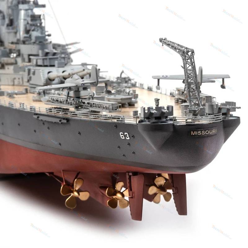 Cuirassé USS MISSOURI 1/200 de OCCRE