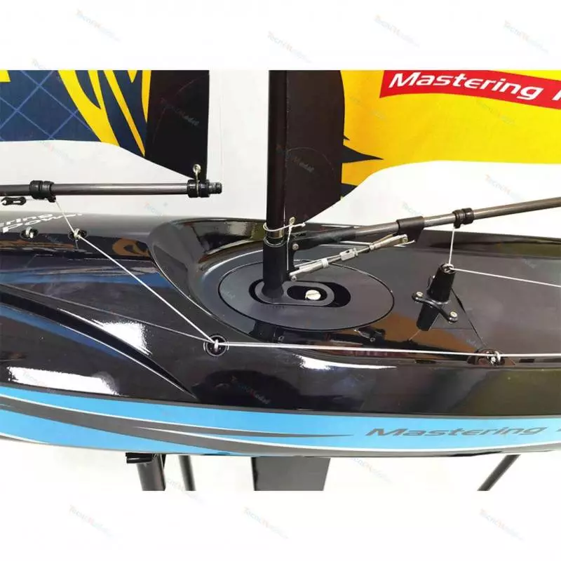Voilier Joysway Focus V3 1m ROUGE RTR avec radio 2.4Ghz