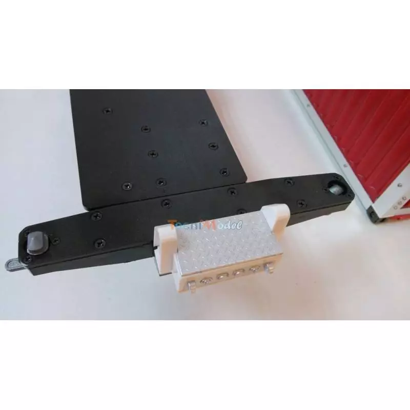 Semi-remorque porte-conteneur 3 essieux avec conteneur 40 pieds 1/14 pour camions rc Tamiya - Hercules Hobby HH-140405