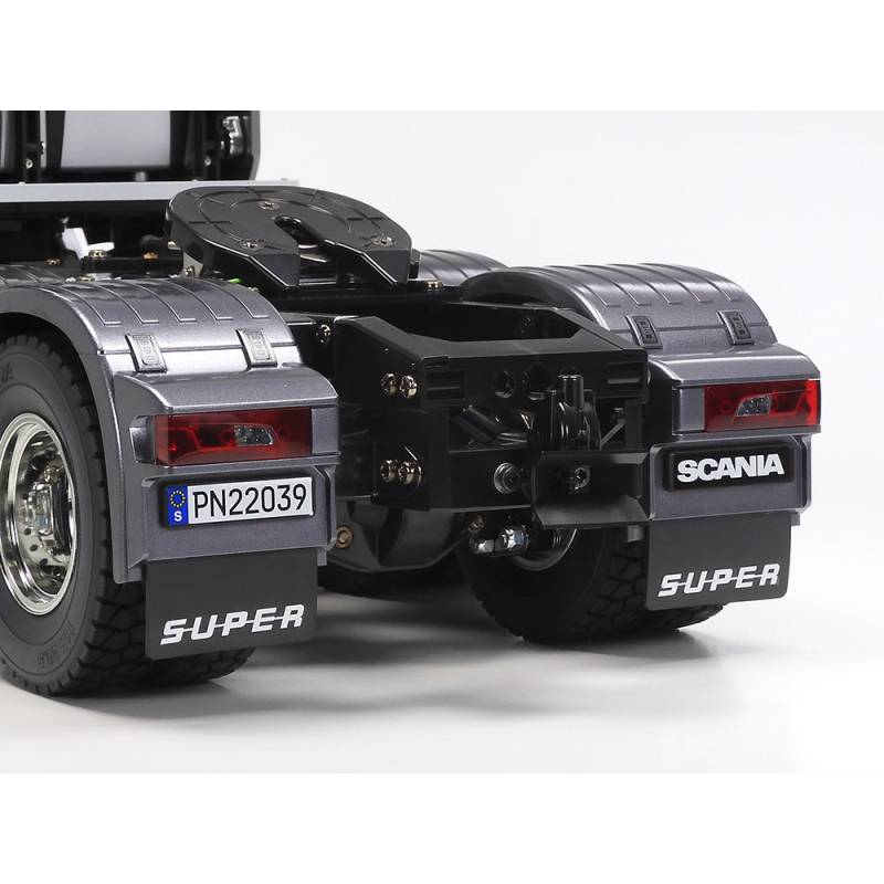 Tamiya 1/14 RC Truck Scania 770 S V8 Heavy Tractor 8x4/4 56376 with body painted in TS38 Gun Metal 56376