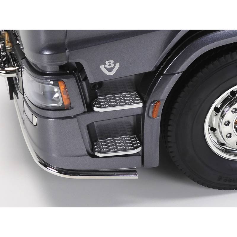 Tamiya RC Truck Scania 770 S V8 8x4/4 1/14 in Gun Metal, with lights and sounds (Complete Pack)