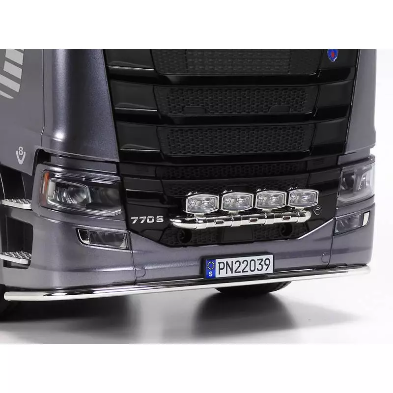 Tamiya RC Truck Scania 770 S V8 8x4/4 1/14 in Gun Metal, with lights sounds and 14-channel LCD radio (Complete Pack)