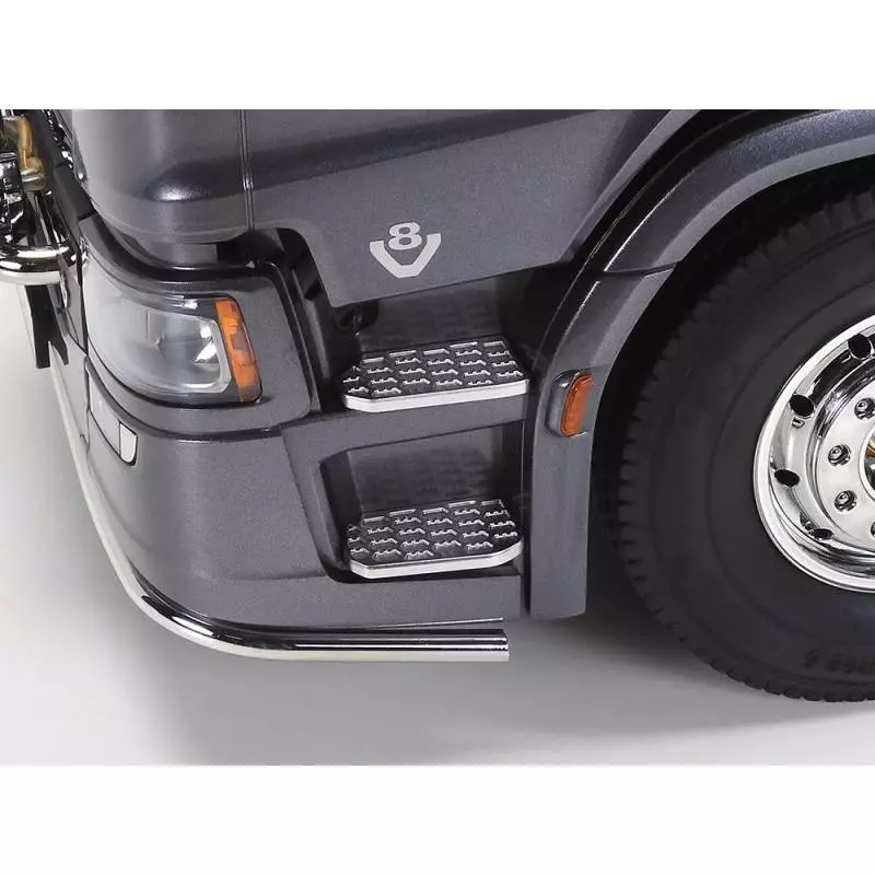 Tamiya RC Truck Scania 770 S V8 8x4/4 1/14 in Gun Metal, with lights sounds and 14-channel LCD radio (Complete Pack)