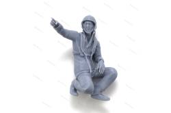 1 SNSM crewman figure 1/20 kneeling and pointing