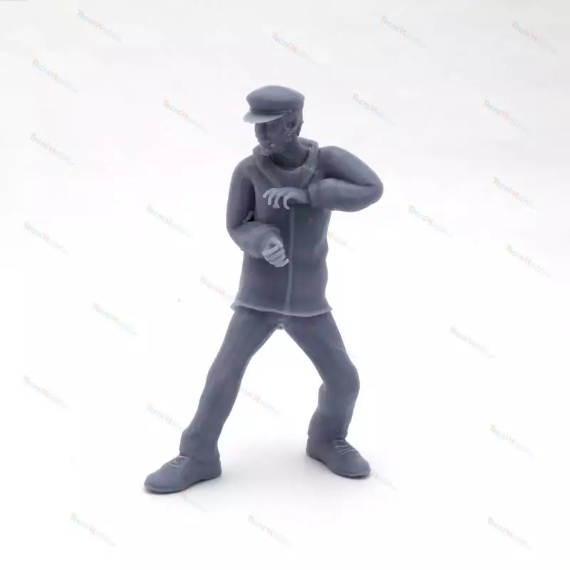 1 Figurine de marin pêcheur debout de profil 1/15