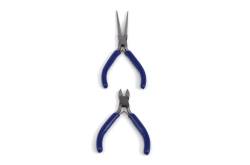 Set of 2 pliers, one cutting pliers and one long nose pliers
