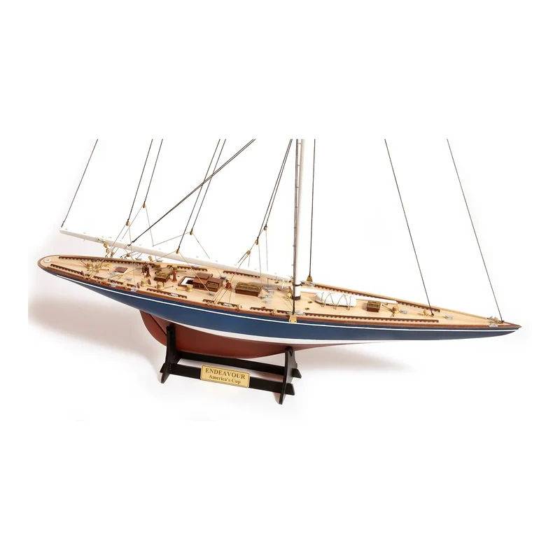 Sailboat Endeavour America Cup 1/75 -
OCCRE 12013