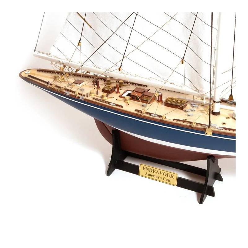 Voilier Endeavour America Cup 1/75 - 
OCCRE 12013
