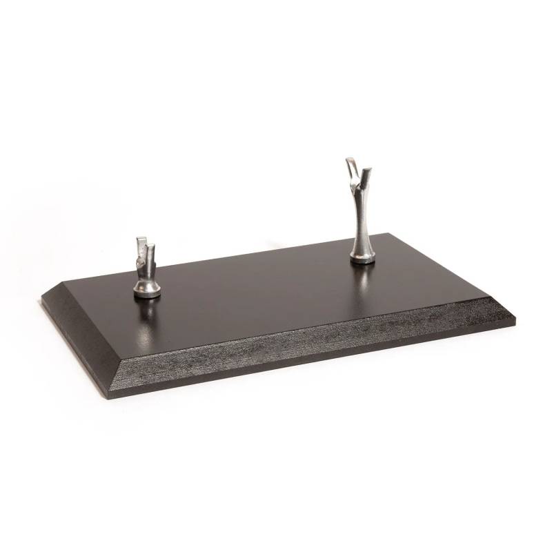 Wood and metal base for the sailboat Endeavour - America's cup 1934 - OCCRE 19169