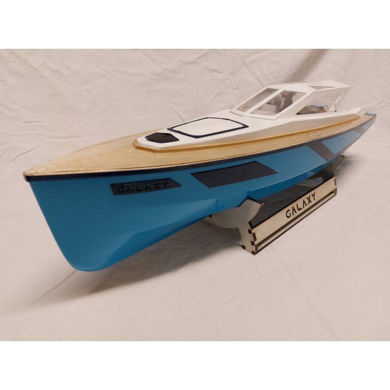 Galaxy 53ft - Sports and luxury wooden boat on a scale of 1/25 - Mantua Models 800705