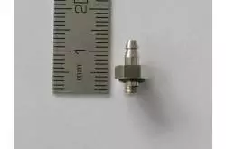 Raccord hydraulique droit M4 Ø2.5mm pour durite de Ø4mm Leimbach H062