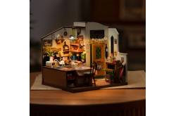 Cozy Kitchen miniature house
Robotime DG159
