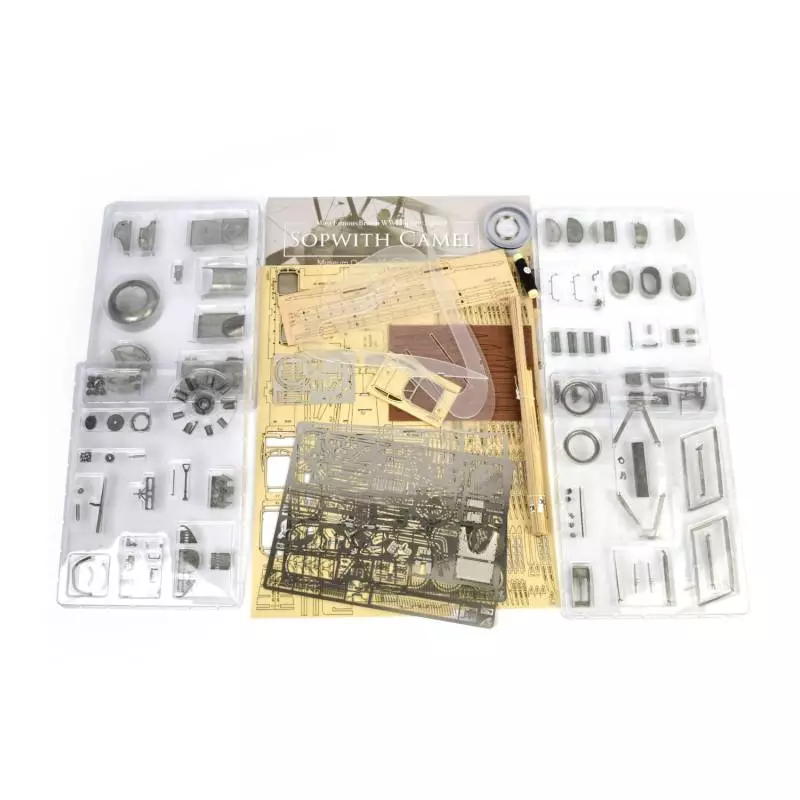 SOPWITH CAMEL F1 1918 1/16
Artesania Latina 20351