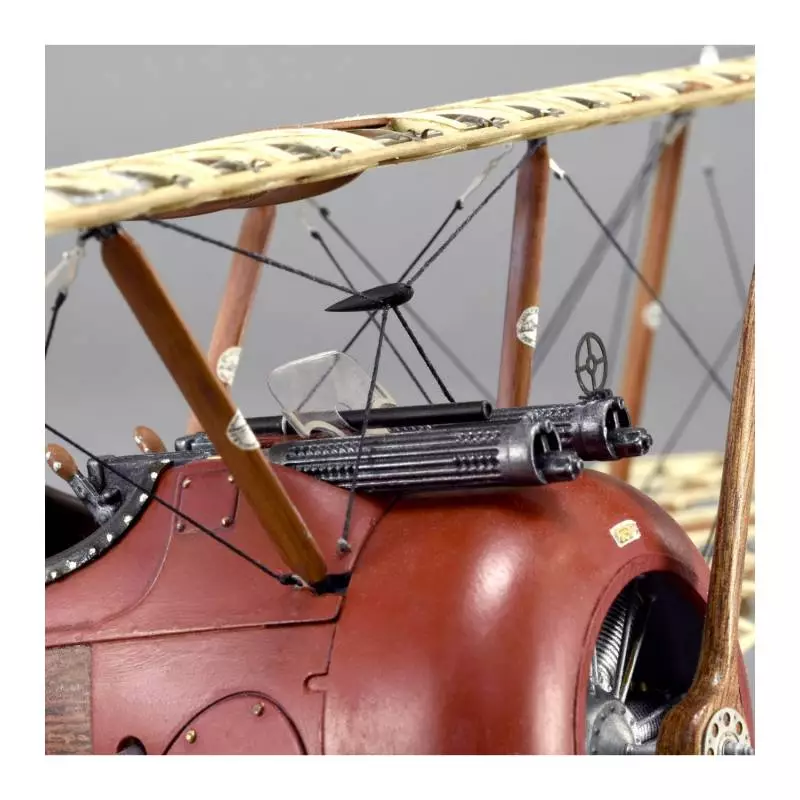 SOPWITH CAMEL F1 1918 1/16
Artesania Latina 20351