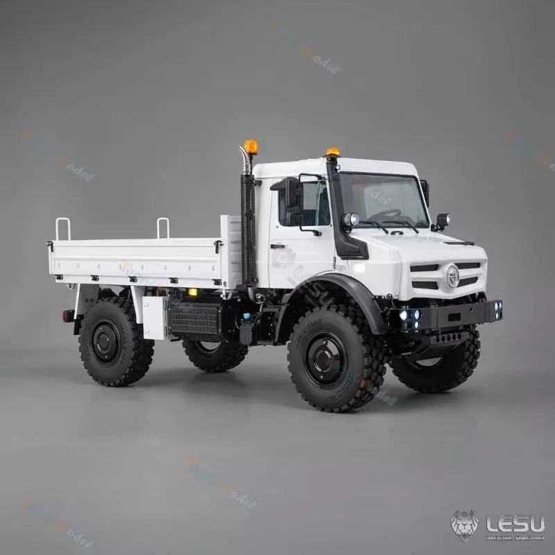 Camion RC tout-terrain U4023 4x4 1/14 Lesu en kit (peint en blanc) - LESU MT-44023-KIT-S