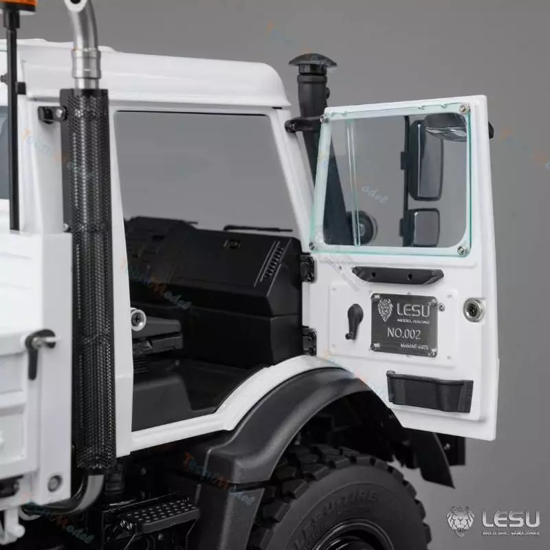 Camion RC tout-terrain U4023 4x4 1/14 Lesu en kit (peint en blanc) - LESU MT-44023-KIT-S