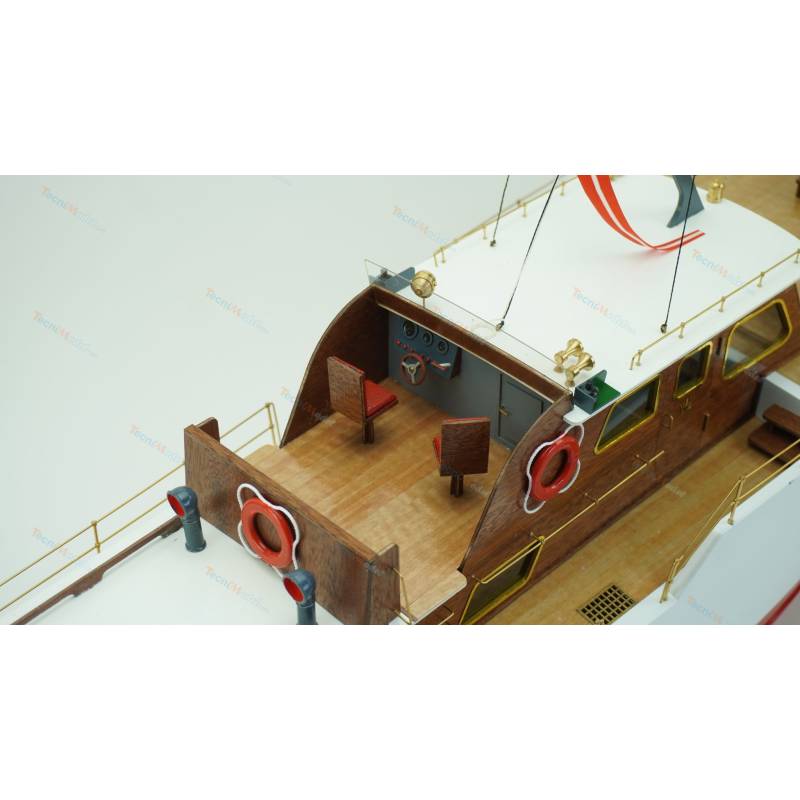 Yacht Admiral 1/20 Billing Boats
Billing Boats 619