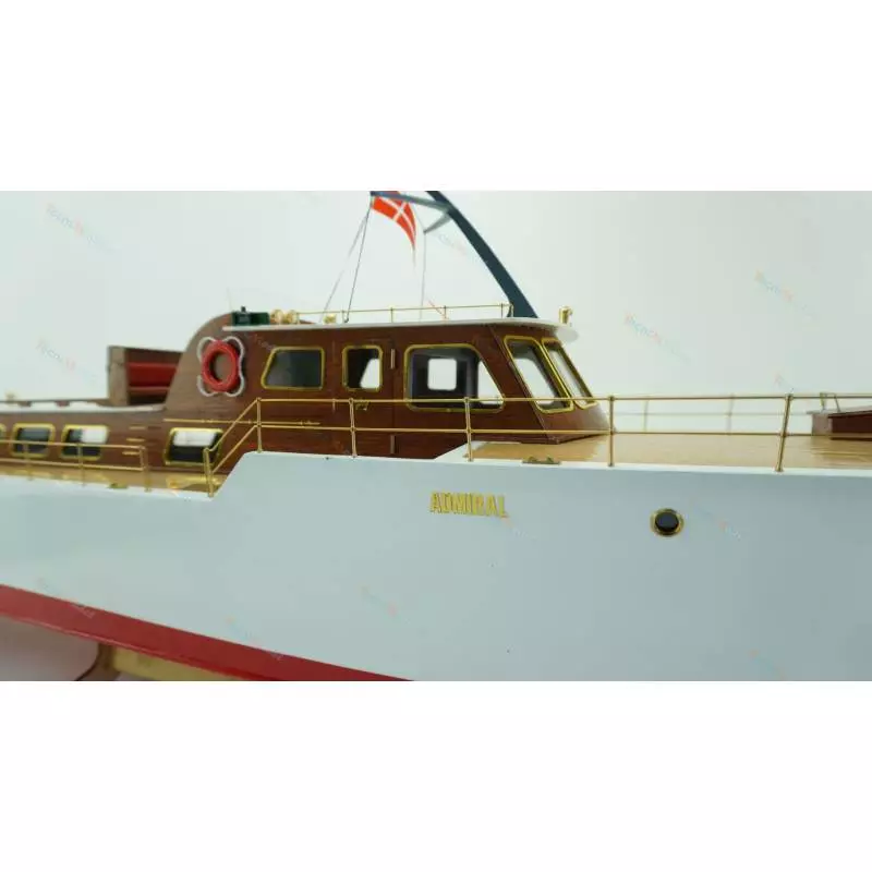 Yacht Admiral 1/20 Billing Boats
Billing Boats 619