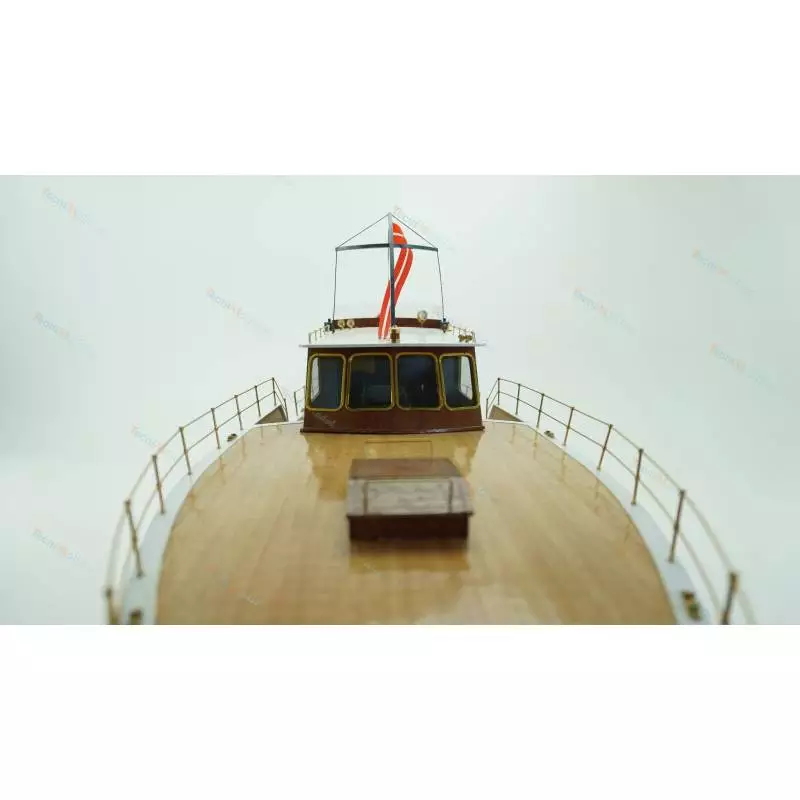 Yacht Admiral 1/20 Billing Boats
Billing Boats 619