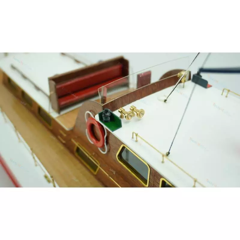 Yacht Admiral 1/20 Billing Boats
Billing Boats 619