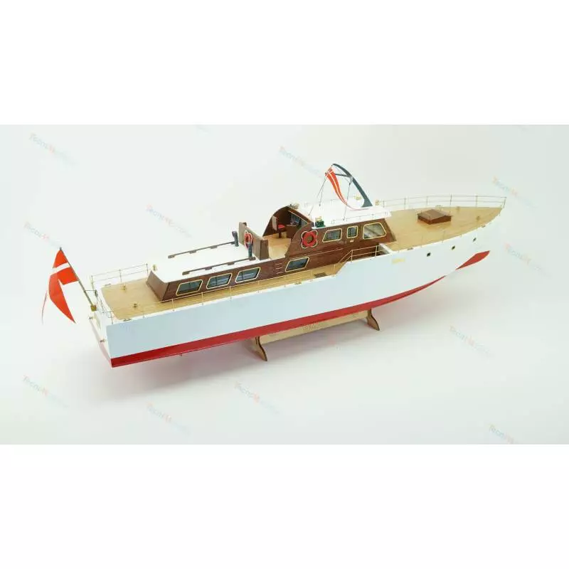 Yacht Admiral 1/20 Billing Boats
Billing Boats 619