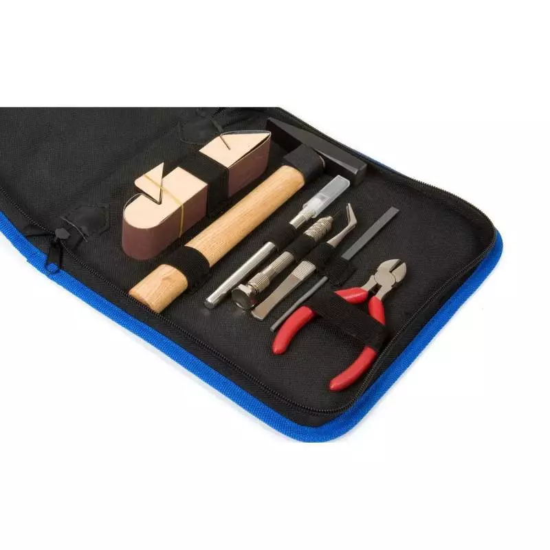 Ensemble d'outils pour modélisme naval