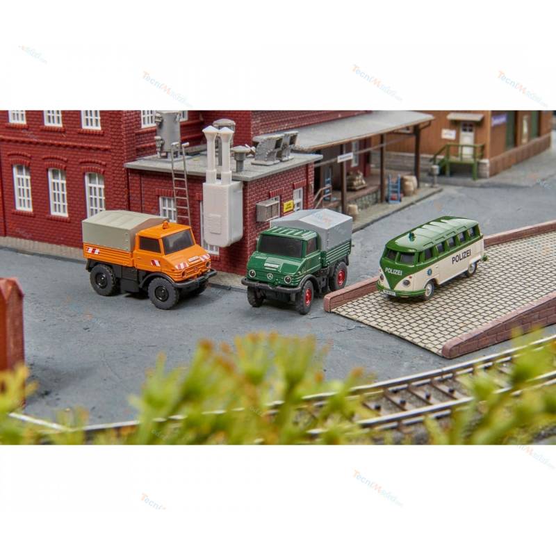 RC truck Carson 1:87 Unimog U406 road service