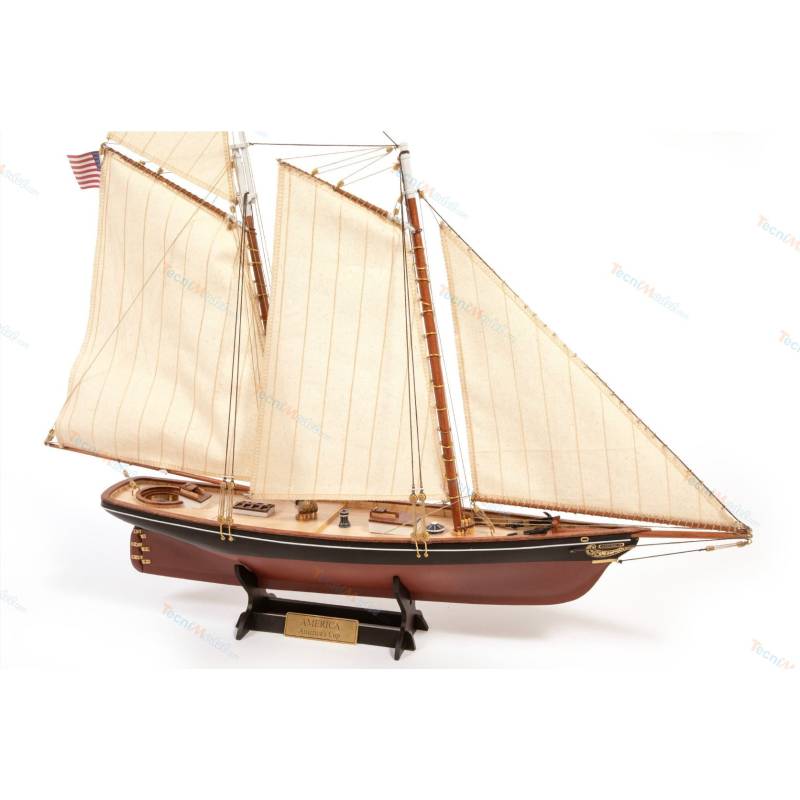 Maquette en bois Goélette America 1/75 - OcCre 12014