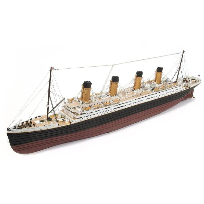 Model of the RMS Titanic - OcCre 14009 - Scale 1/300