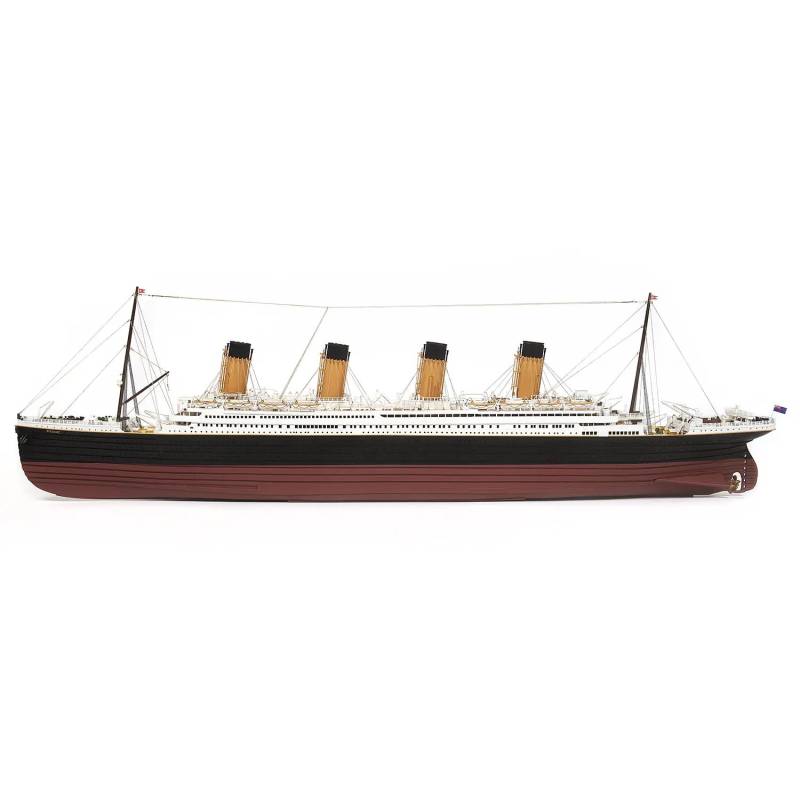 Model of the RMS Titanic - OcCre 14009 - Scale 1/300