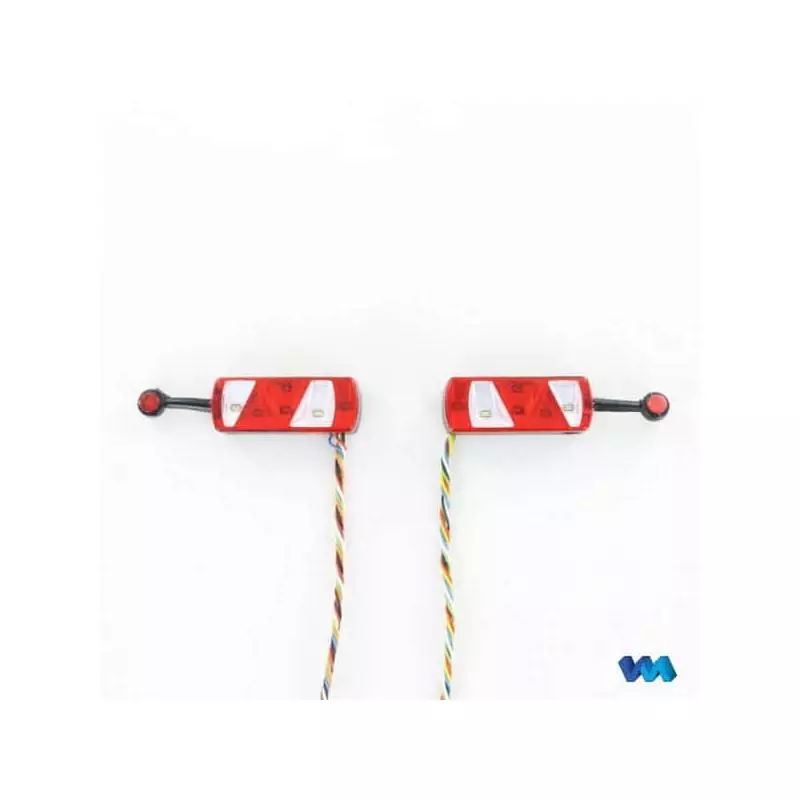 2 Feux arrière 5 chambres avec leds et feux de gabarit pour remorque 7,2V - 12V