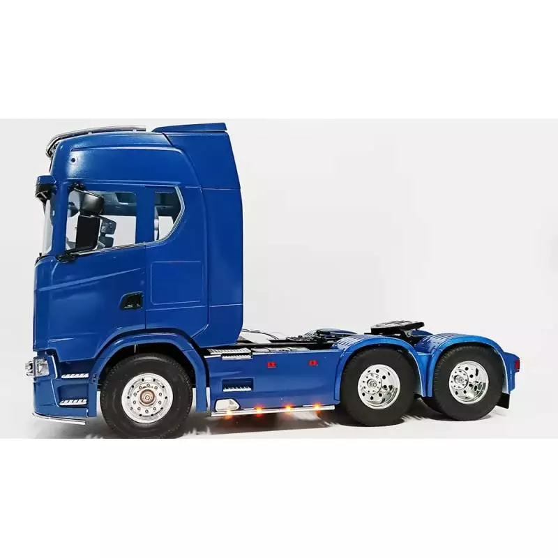 Insert de 4 leds oranges pour lowbar latérales du Scania 770S 6x4 Tamiya - Carson 500907803