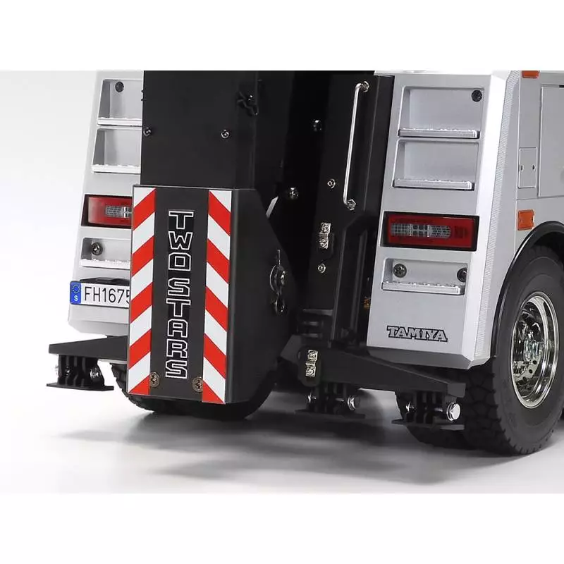 Camion Tamiya 47528 Volvo FH16 750 Dépanneuse 8x4 peinte en Aluminium Brillant TS-17