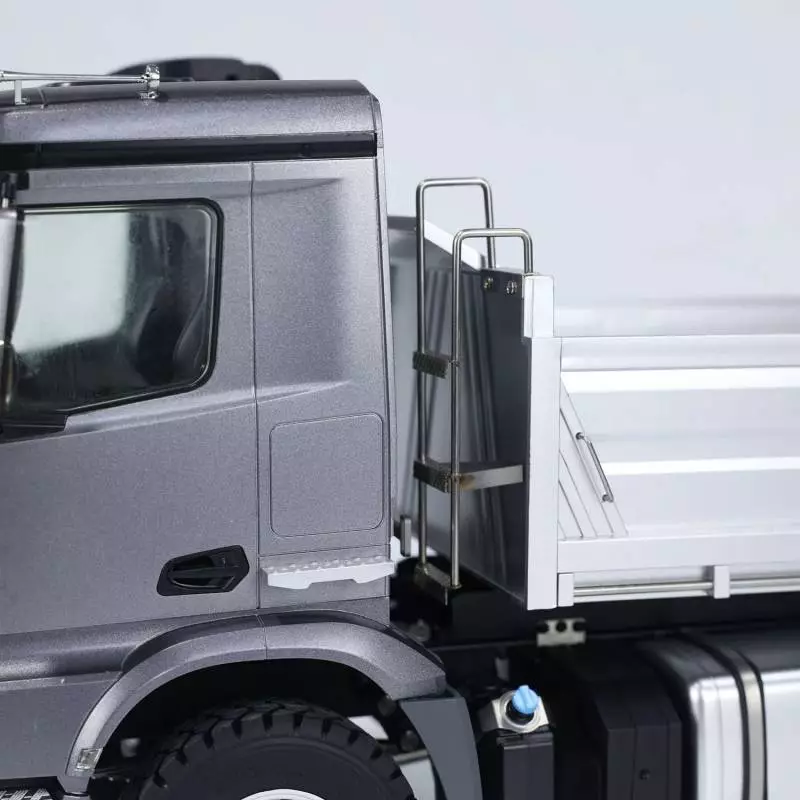 Arocs 4x4 porteur benne électrique RTR 1/14 - Kabolite K5701 Gris métallisé